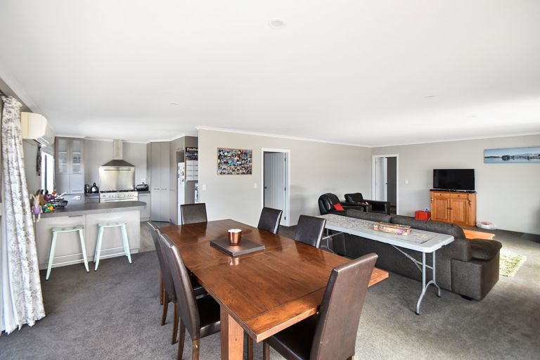 Photo of property in 77 Rata Road, Twizel, 7901