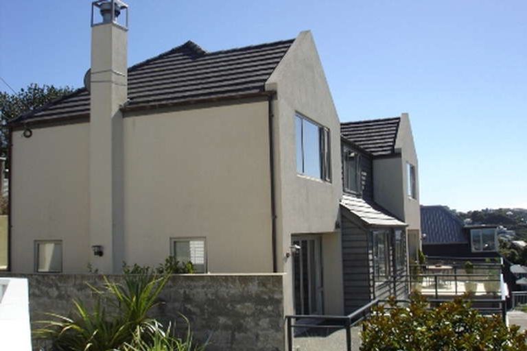 Photo of property in 96b Nicholson Road, Khandallah, Wellington, 6035