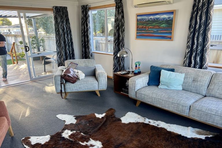 Photo of property in 28 King Street, Taradale, Napier, 4112