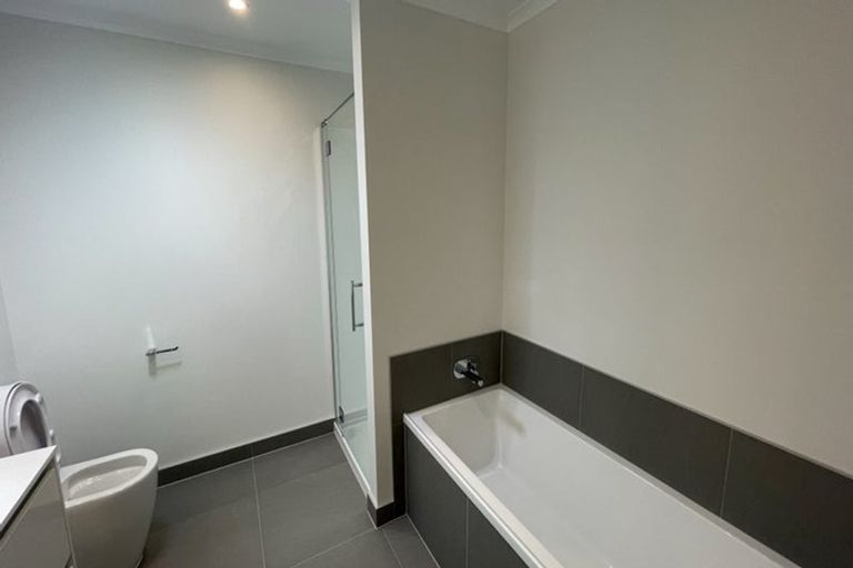 Photo of property in 26 Manarini Road, Westgate, Auckland, 0614