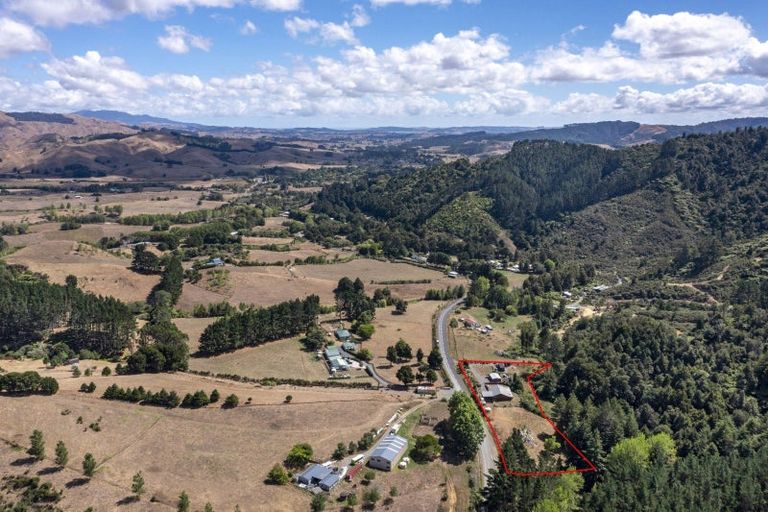 Photo of property in 944 Old Mountain Road, Waitetuna, Raglan, 3295