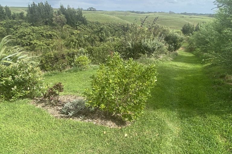 Photo of property in 444 Dover Road, Okato, New Plymouth, 4374