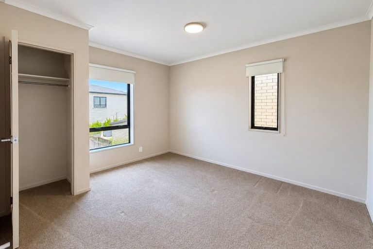 Photo of property in 7 Taiaapure Street, Weymouth, Auckland, 2103