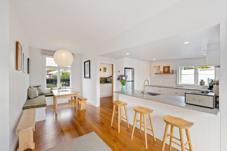 Photo of property in 36 Ngaio Street, Saint Martins, Christchurch, 8022