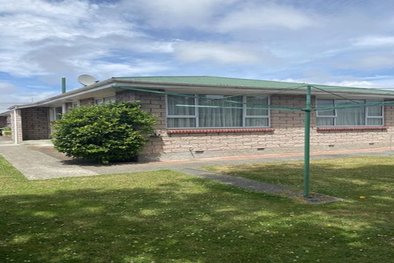 Photo of property in 4/487 Worcester Street, Linwood, Christchurch, 8011