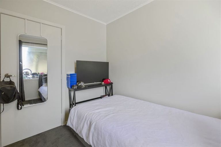 Photo of property in 42 Tiraumea Drive, Pakuranga, Auckland, 2010