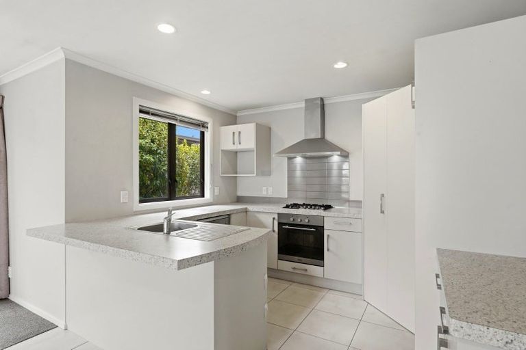 Photo of property in 46 Ward Street, Palmerston North, 4410