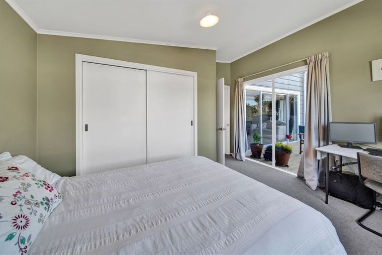 Photo of property in 34 Hunter Street, Hawera, 4610