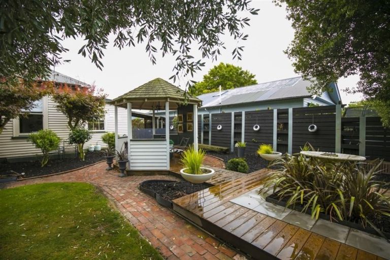Photo of property in 1 Malcolm Avenue, Cashmere, Christchurch, 8022