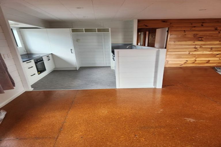 Photo of property in 10b Cedar Terrace, Stanmore Bay, Whangaparaoa, 0932