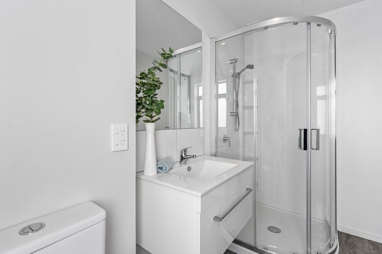 Photo of property in 62 Nursery Road, Phillipstown, Christchurch, 8011