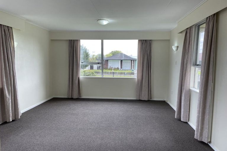 Photo of property in 38 Somerset Crescent, Highbury, Palmerston North, 4412