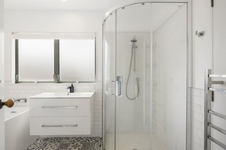 Photo of property in 29b The Parade, Island Bay, Wellington, 6023