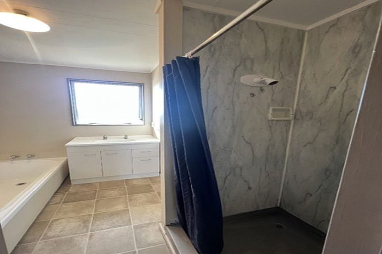 Photo of property in 14 Sunline Place, Ngongotaha, Rotorua, 3010