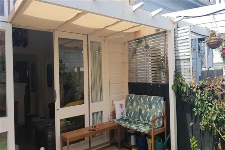 Photo of property in 168 Tasman Street, Mount Cook, Wellington, 6021