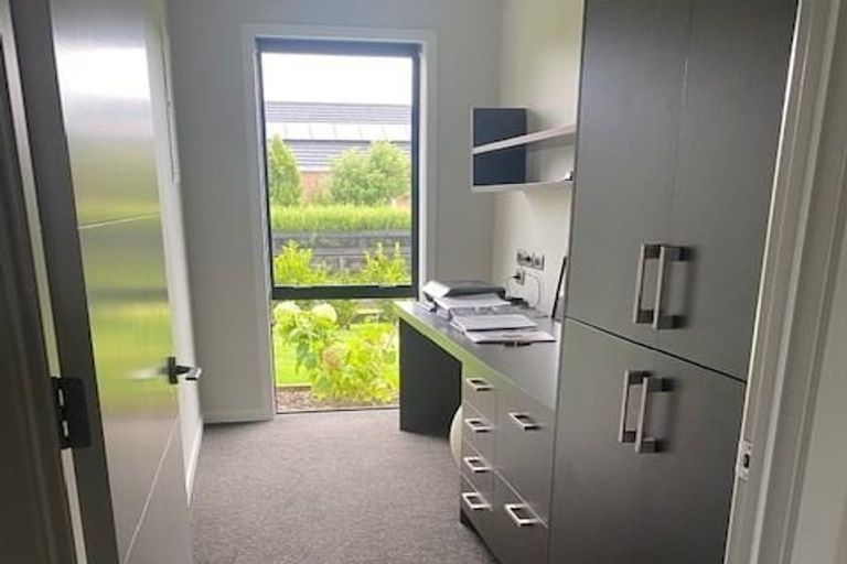 Photo of property in 123 Saint Kilda Road, Cambridge, 3434