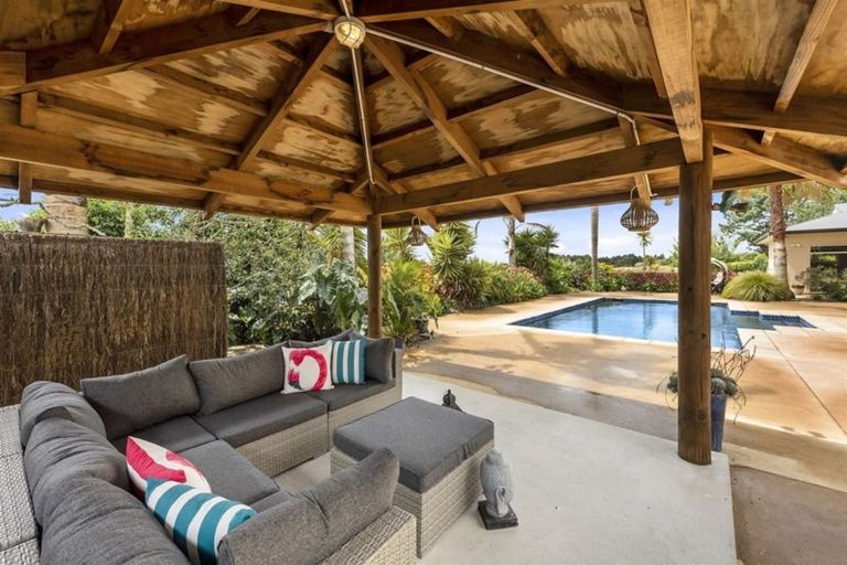 Photo of property in 64 Houghton Road, Ngahinapouri, Hamilton, 3290