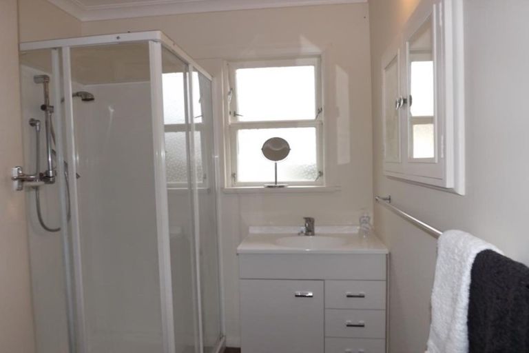 Photo of property in 44 Winchester Street, Levin, 5510