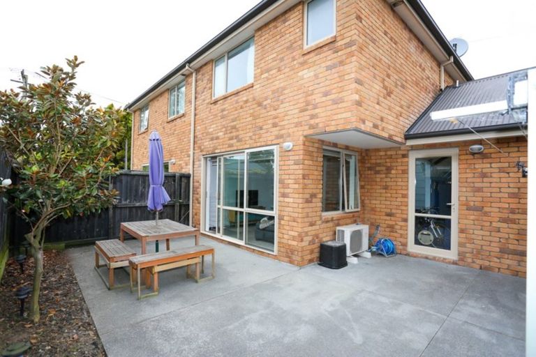 Photo of property in 2/65 Brockworth Place, Riccarton, Christchurch, 8011