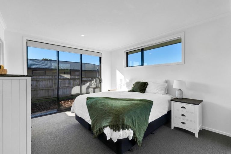 Photo of property in 17 Jersey Place, Bell Block, New Plymouth, 4312
