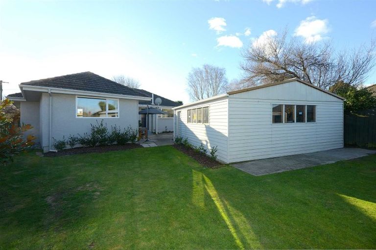 Photo of property in 36 Heath Street, Burnside, Christchurch, 8053