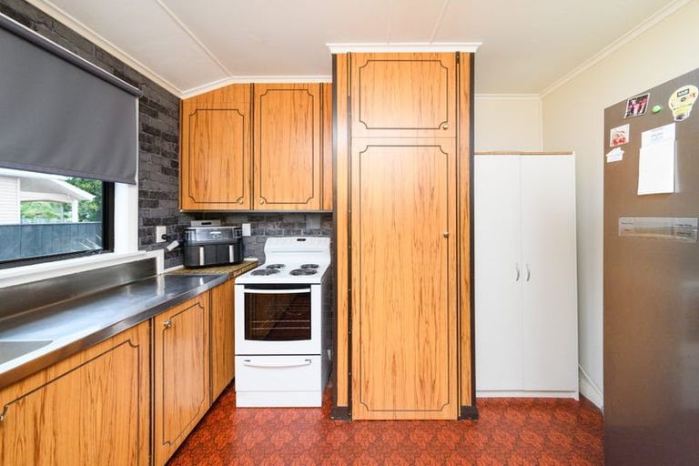 Photo of property in 5 Carey Street, Longburn, Palmerston North, 4412