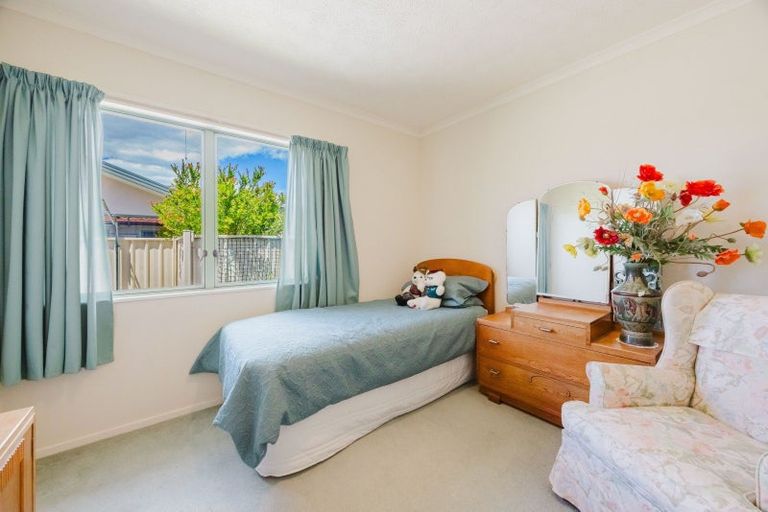 Photo of property in 46 Balmoral Street, Taradale, Napier, 4112