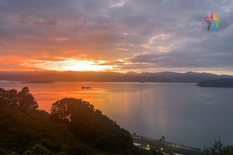 Photo of property in 84a Calcutta Street, Khandallah, Wellington, 6035