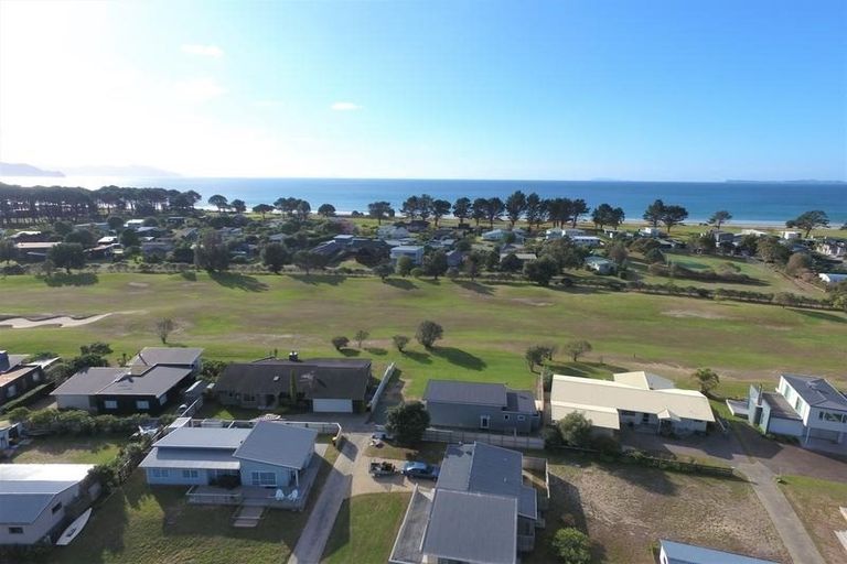 Photo of property in 151 The Fairway, Matarangi, Whitianga, 3592