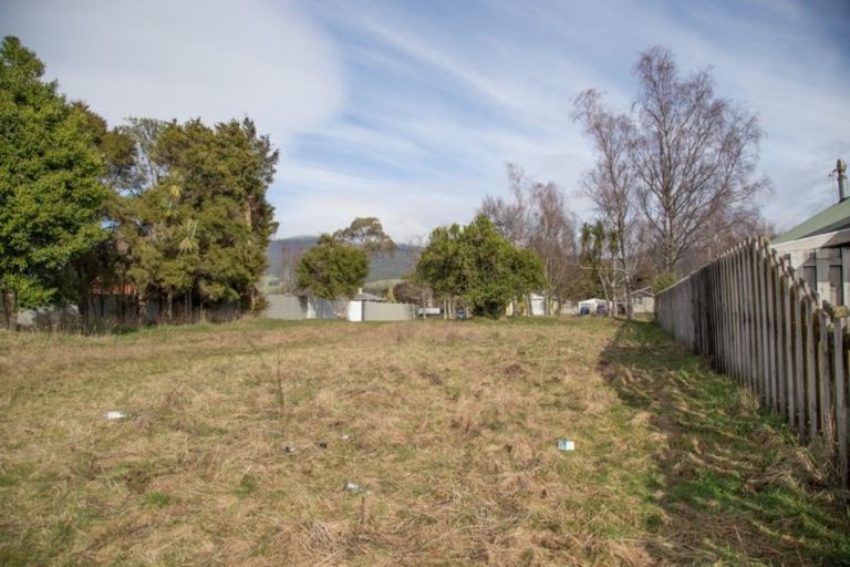 Photo of property in 37 Te Iwiheke Place, Turangi, 3334