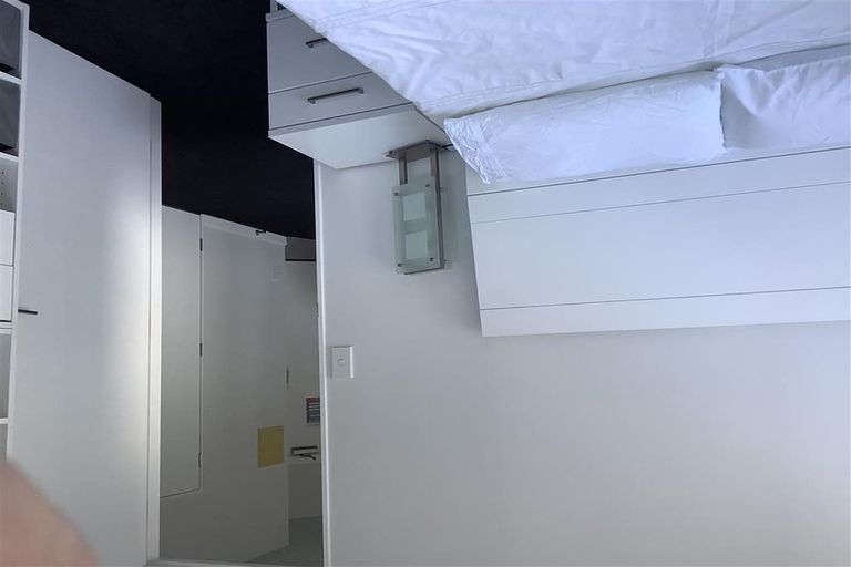 Photo of property in Regency Apartments, 2e/49 Manners Street, Te Aro, Wellington, 6011