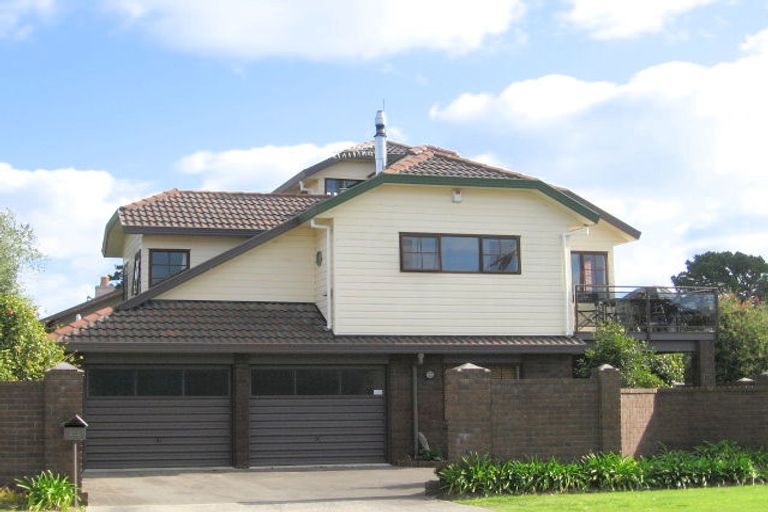 Photo of property in 212a Oceanbeach Road, Mount Maunganui, 3116