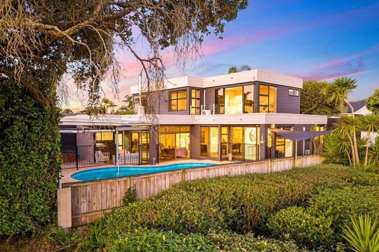 Photo of property in 1/16 Oleander, Farm Cove, Auckland, 2012