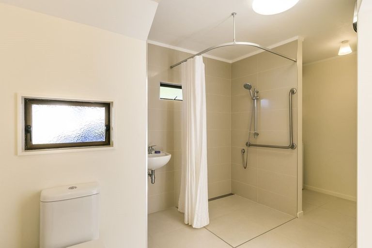 Photo of property in 112b Britomart Street, Berhampore, Wellington, 6023