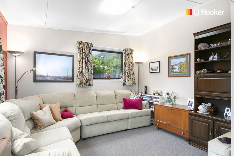 Photo of property in 940 Harington Point Road, Harington Point, Dunedin, 9077