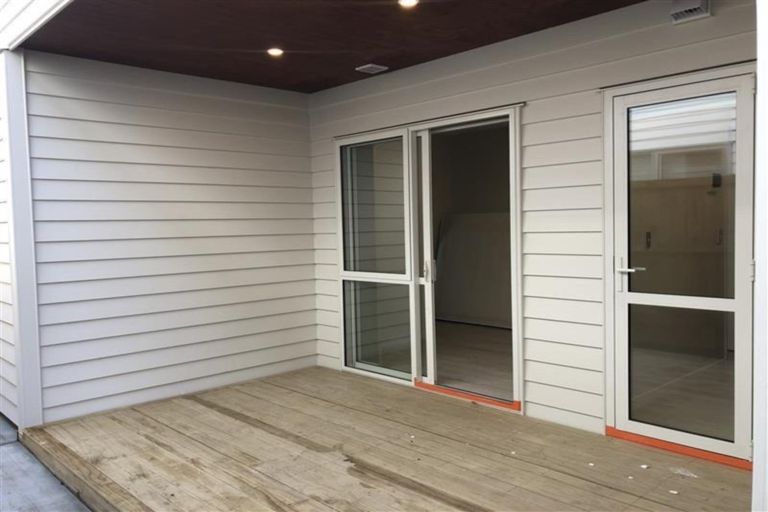 Photo of property in 37 Hikuawa Road, Flat Bush, Auckland, 2019