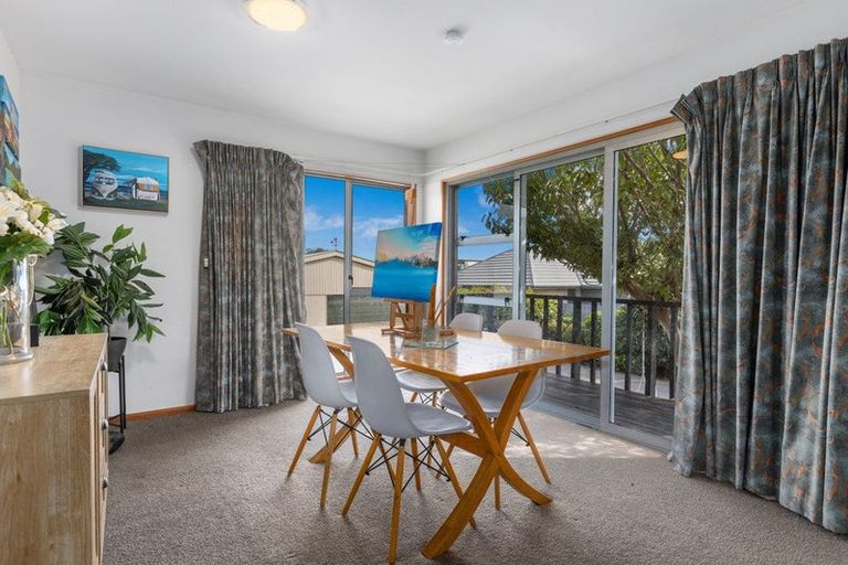 Photo of property in 213 Bower Avenue, North New Brighton, Christchurch, 8083