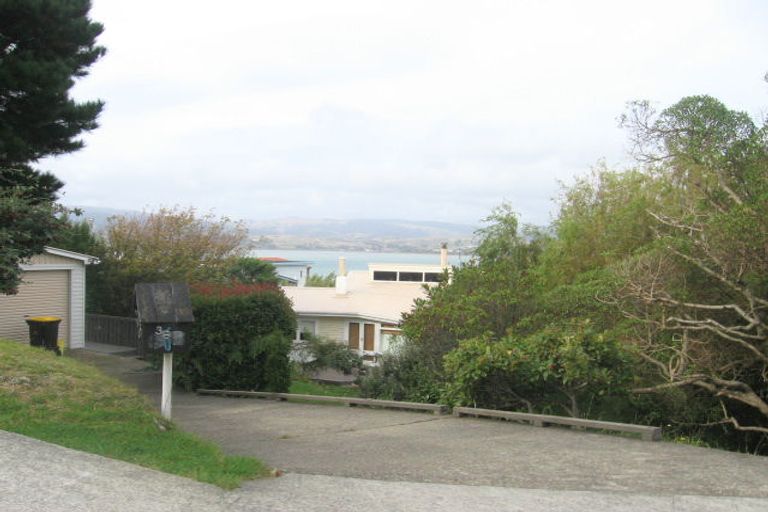 Photo of property in 36 Mana View Road, Paremata, Porirua, 5026