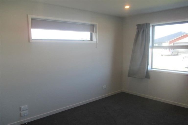 Photo of property in 27 Robert Duncan Road, Belfast, Christchurch, 8051