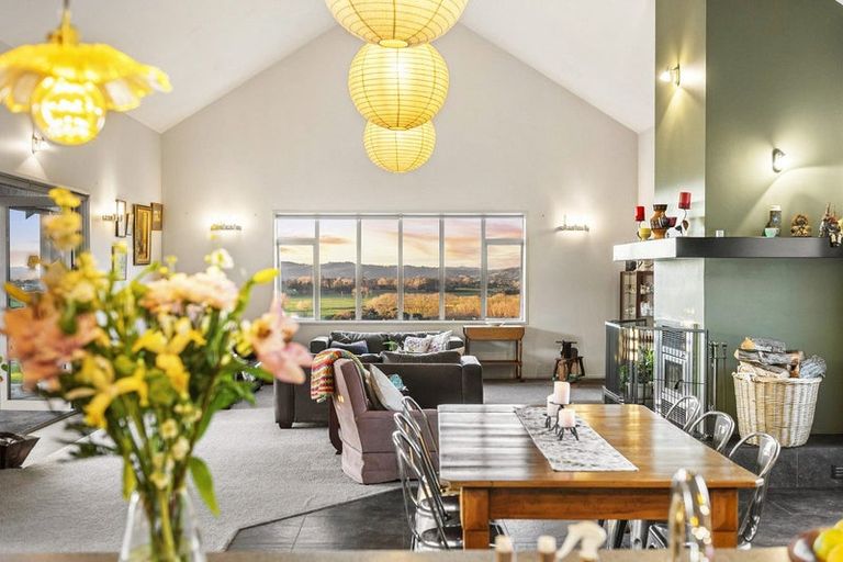 Photo of property in 288 Rimmer Road, Helensville, 0875