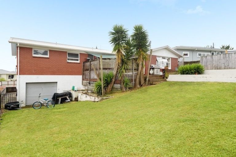 Photo of property in 12 Gilmore Street, Te Puke, 3119