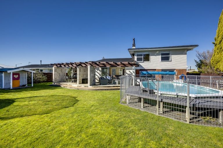 Photo of property in 9 Upham Crescent, Taradale, Napier, 4112
