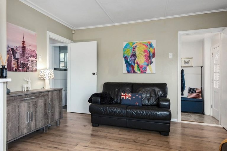 Photo of property in 1/9 Mchardie Street, Trentham, Upper Hutt, 5018