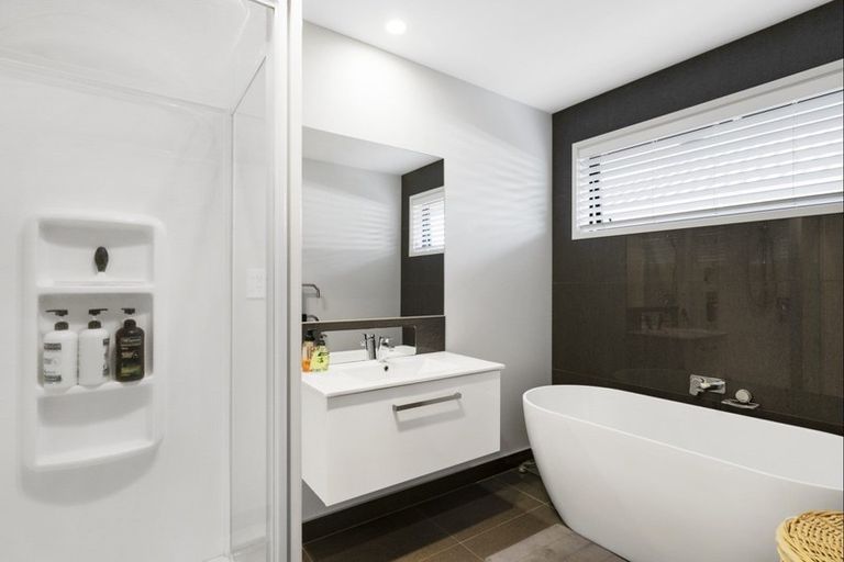 Photo of property in 4 Doyle Lane, Pyes Pa, Tauranga, 3112