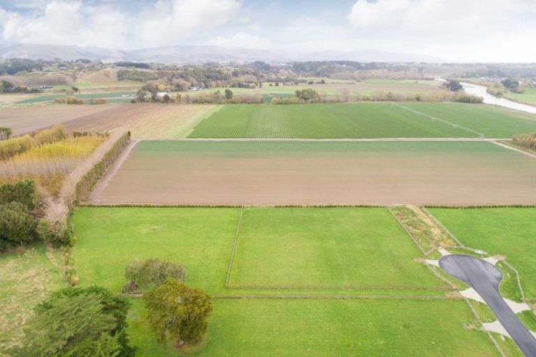 Photo of property in 15 Pheasant Lane, Aokautere, Palmerston North, 4471