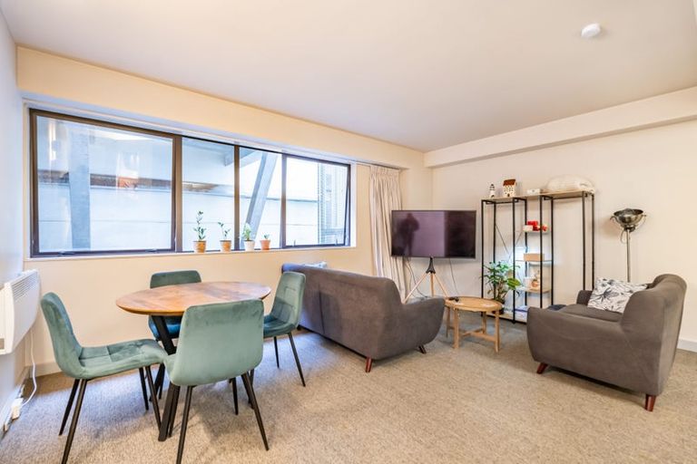 Photo of property in Gerondis Bldg Apartments, 206/60 Willis Street, Wellington Central, Wellington, 6011