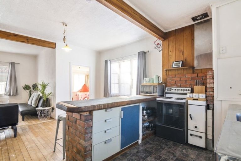 Photo of property in 117 Tipahi Street, Nelson South, Nelson, 7010