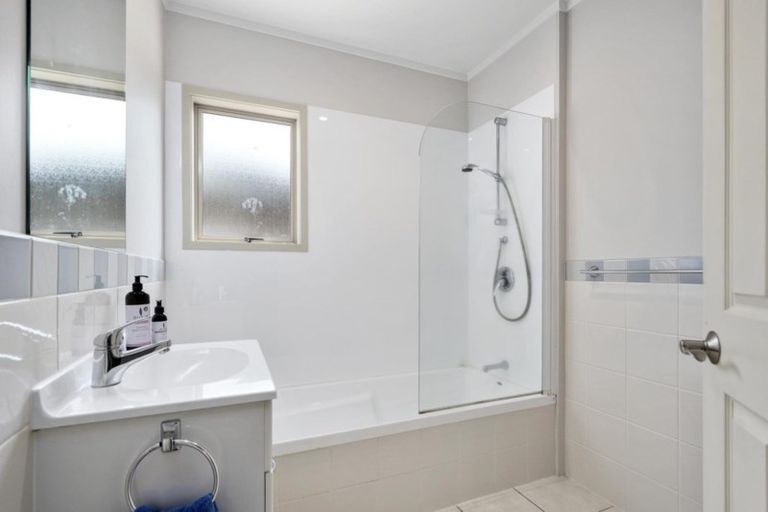 Photo of property in Diamond Sands, 2/644 Grenada Street, Papamoa Beach, Papamoa, 3118