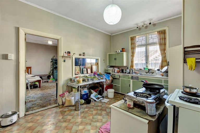 Photo of property in 48 North Avon Road, Richmond, Christchurch, 8013