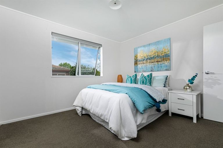 Photo of property in 685a Swanson Road, Swanson, Auckland, 0612